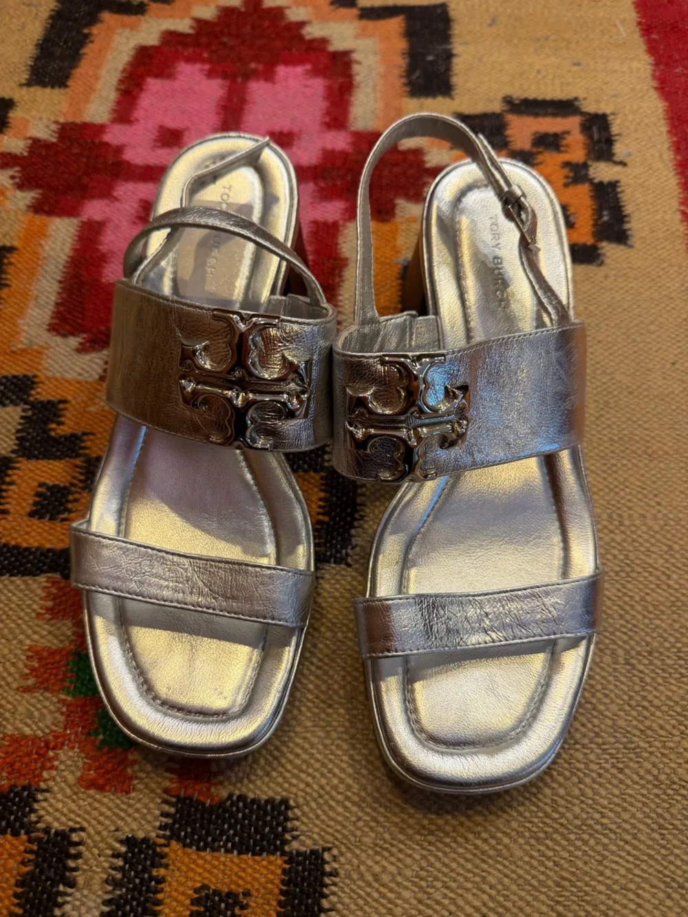 TORY BURCH silver Eleanor heel sandals excellent condition 7 1/2